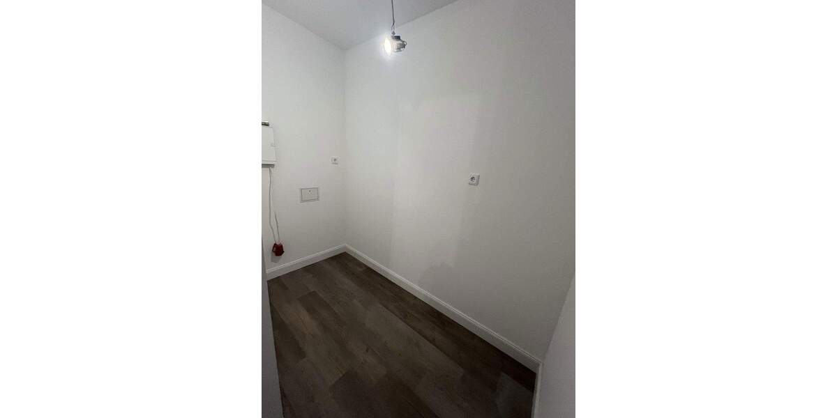 Mehrfamilienhaus, Wohnhaus Mutterstadt - 8 Zimmer, 250 m&sup2;, 770.000&euro; | Angebot:25659282