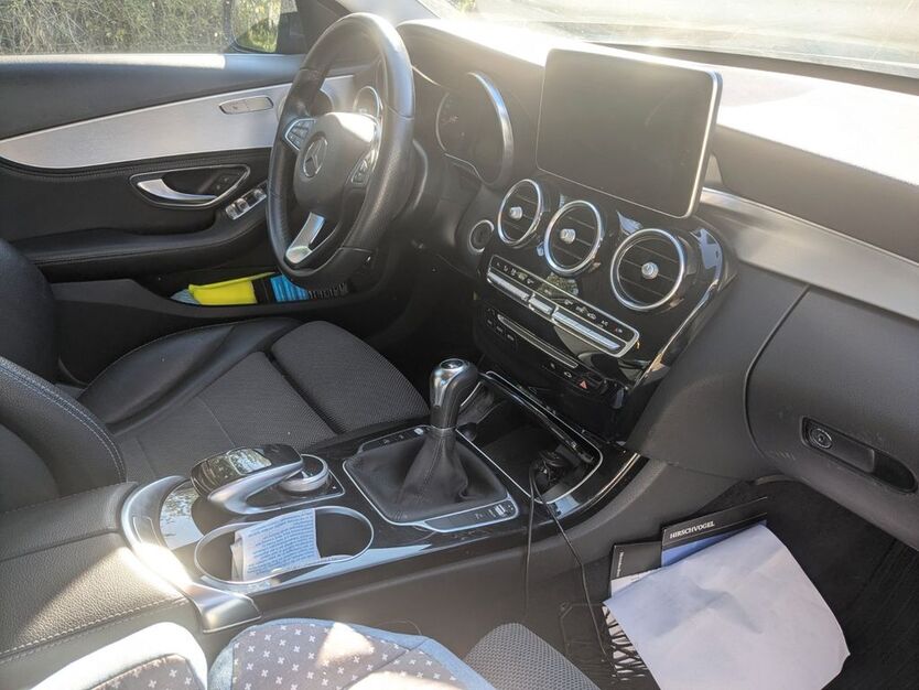 Mercedes-Benz C 180 109.000 km 12.499 € Hagelstadt 93095