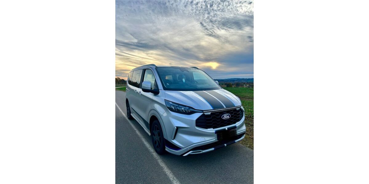 Ford Tourneo Custom 25.600 km 52.000 € Oederan 09569