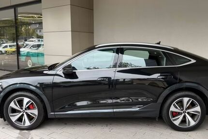 Audi Q8 20.000 km 45.995 € Chemnitz 09114