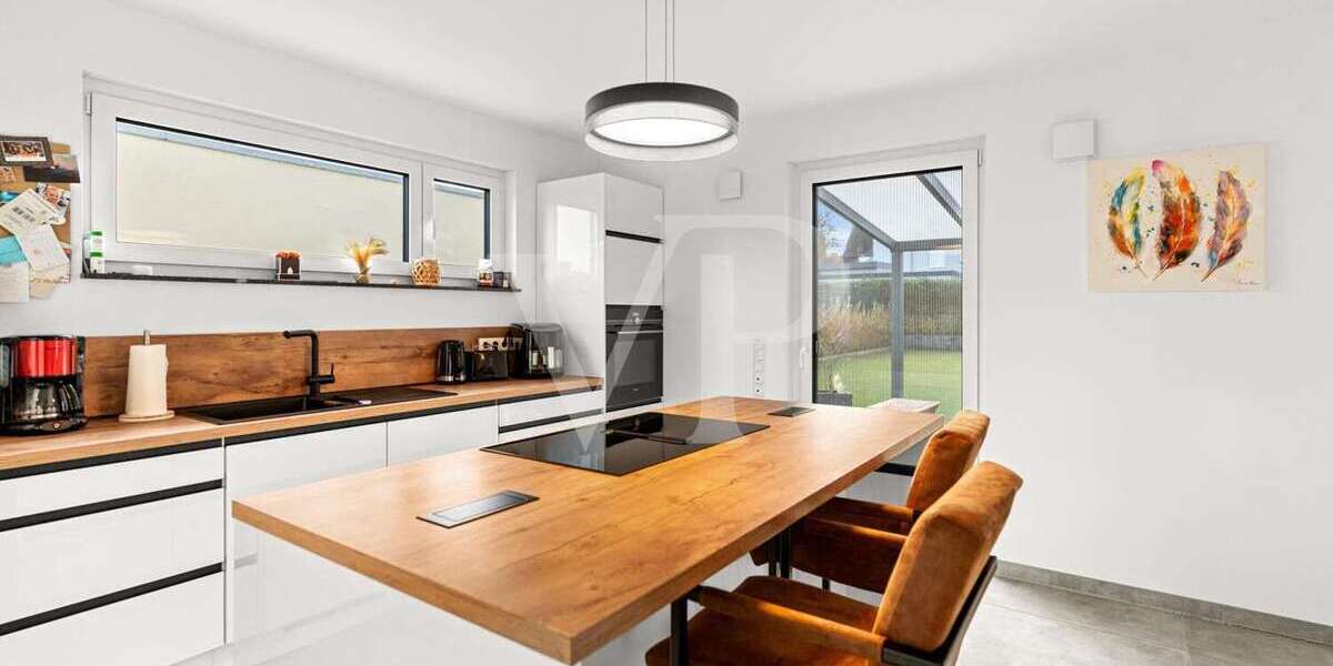 Haus zum Kaufen in Baesweiler 594.900 € 151 m² 5 zimmer