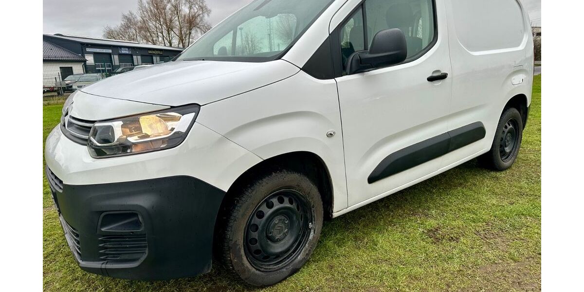 Citroen Berlingo 161.737 km 8.400 &euro; Rostock 18147