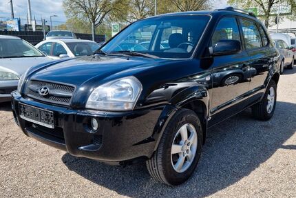 Hyundai TUCSON 151.000 km 3.850 &euro; Mannheim 68199