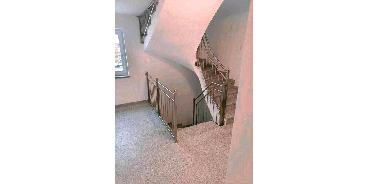 Etagenwohnung Cham - 2 Zimmer, 50 m&sup2;, 600&euro; | Angebot:25293824