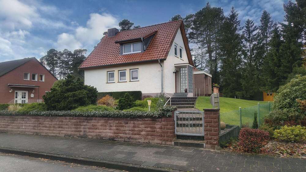 Einfamilienhaus Wietze - 5 Zimmer, 145 m&sup2;, 249.000&euro; | Angebot:25200472