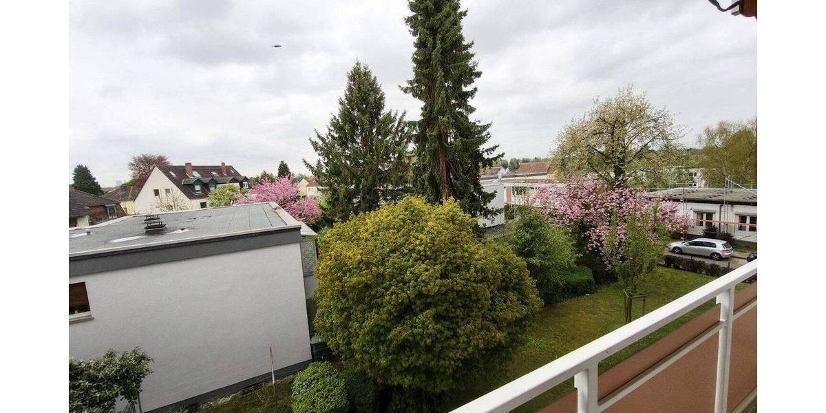 Etagenwohnung Frankfurt am Main Praunheim - 3 Zimmer, 88 m&sup2;, 1.200&euro; | Angebot:26866272