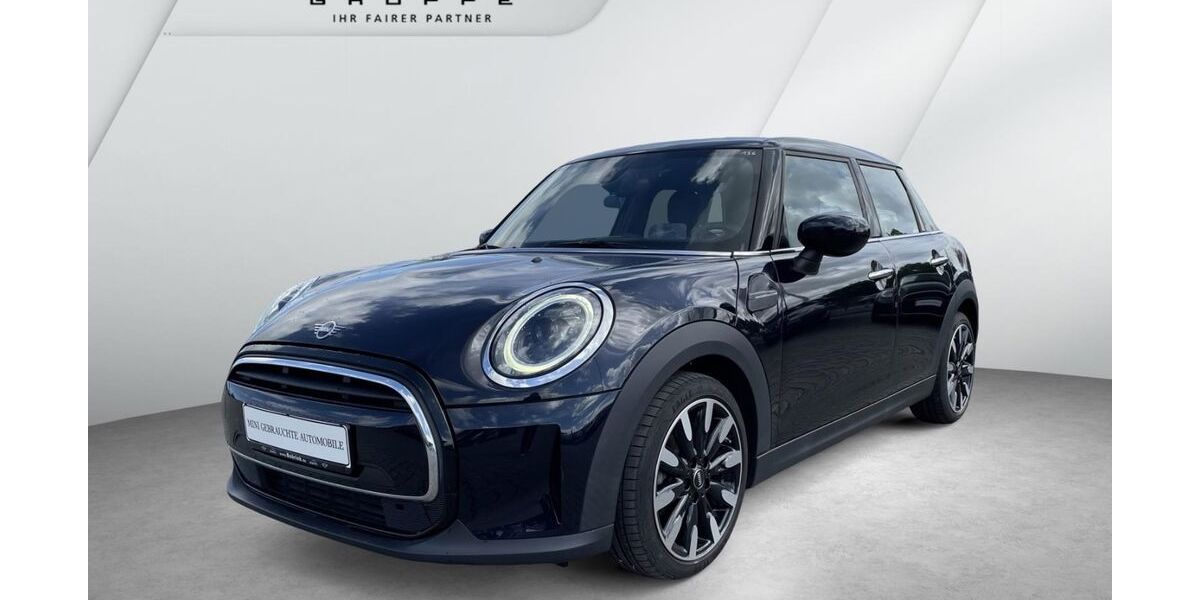 Mini Cooper 18.826 km 24.360 &euro; Bremerhaven 27572