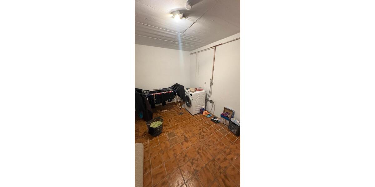 Attraktive 2-Zimmer-Wohnung in ruhigem Drei-Parteien-Haus 2 zimmer