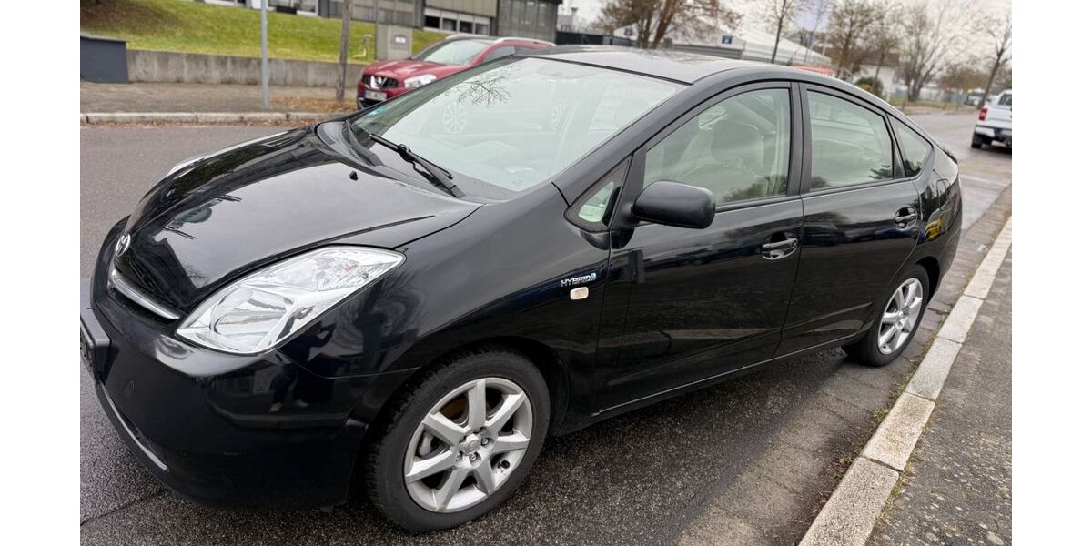 Toyota Prius 231.456 km 3.499 &euro; Hanau 63452
