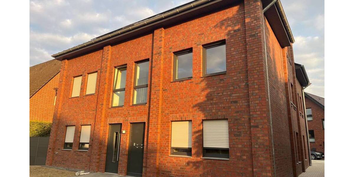 Etagenwohnung Ahaus - 4 Zimmer, 100 m&sup2;, 1.250&euro; | Angebot:26804740