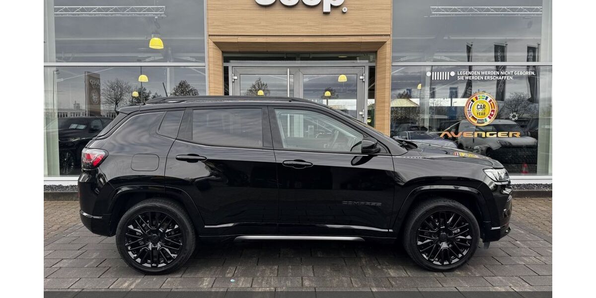Jeep Compass 24.050 km 20.600 &euro; Aschaffenburg 63741