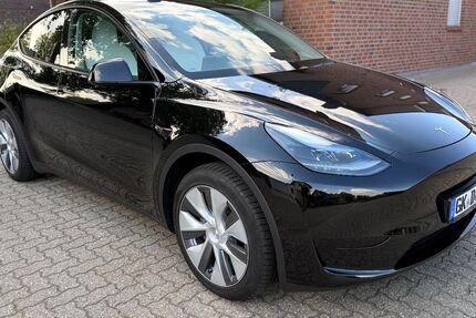 Tesla Model Y 35.000 km 32.690 € Geilenkirchen 52511