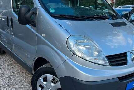 Renault Trafic 137.866 km 7.990 &euro; Berlin 13089