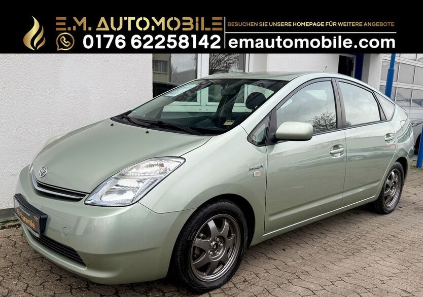 Toyota Prius 99.980 km 8.990 € Hamburg 20537