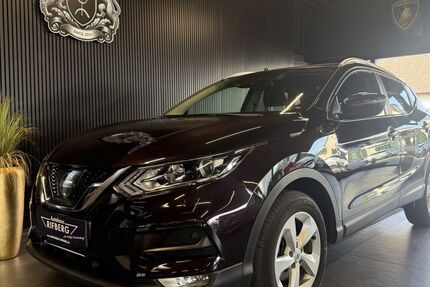 Nissan Qashqai 86.000 km 13.890 &euro; Detmold 32758