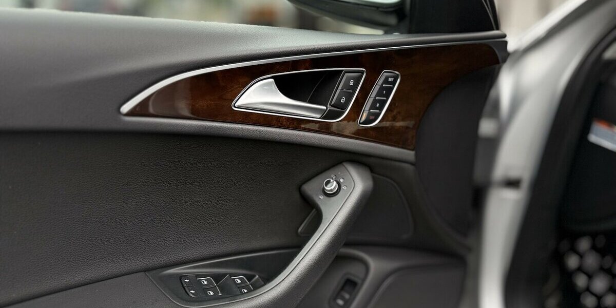 Audi A6 / 45 TDI / quattro / KeylessGo / Matrix 110.000 km 19.900 &euro; Mönchengladbach 41066