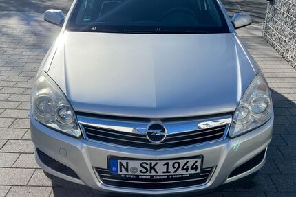 Opel Astra 98.600 km 3.900 &euro; Oberasbach 90522