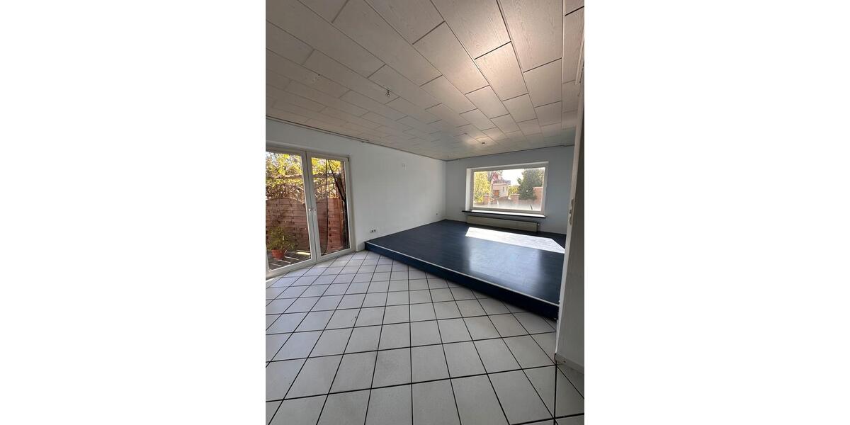 Hochparterre Calberlah - 4.5 Zimmer, 130 m&sup2;, 249.000&euro; | Angebot:25173322