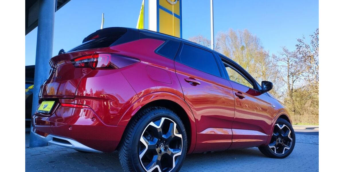 Opel Grandland (X) 32.518 km 27.950 &euro; Zossen 15806