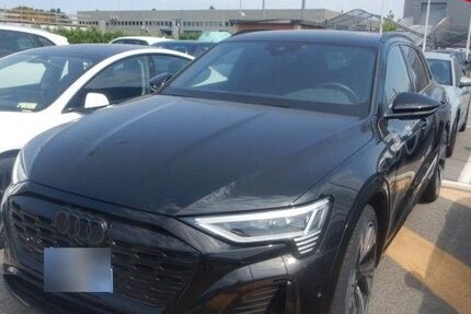 Audi Q8 e-tron 21.390 km 48.840 &euro; Wackersdorf 92442