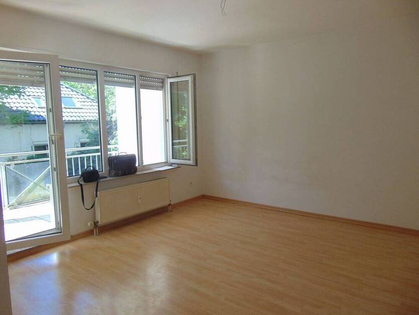 Tolle Wohnung mit Balkon