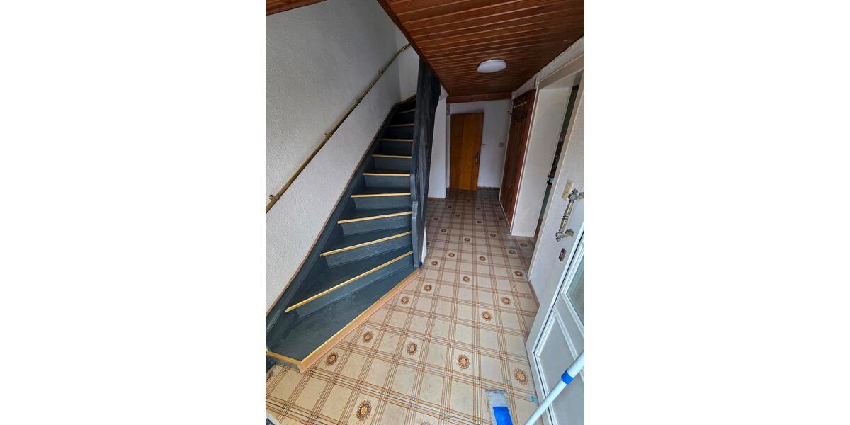 Reihenhaus Teuschnitz - 6 Zimmer, 145 m&sup2;, 920&euro; | Angebot:26113060