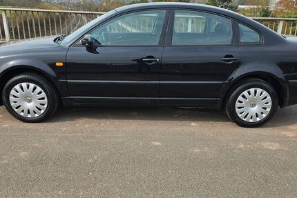 VW Passat 139.500 km 2.999 &euro; Vellmar 34246