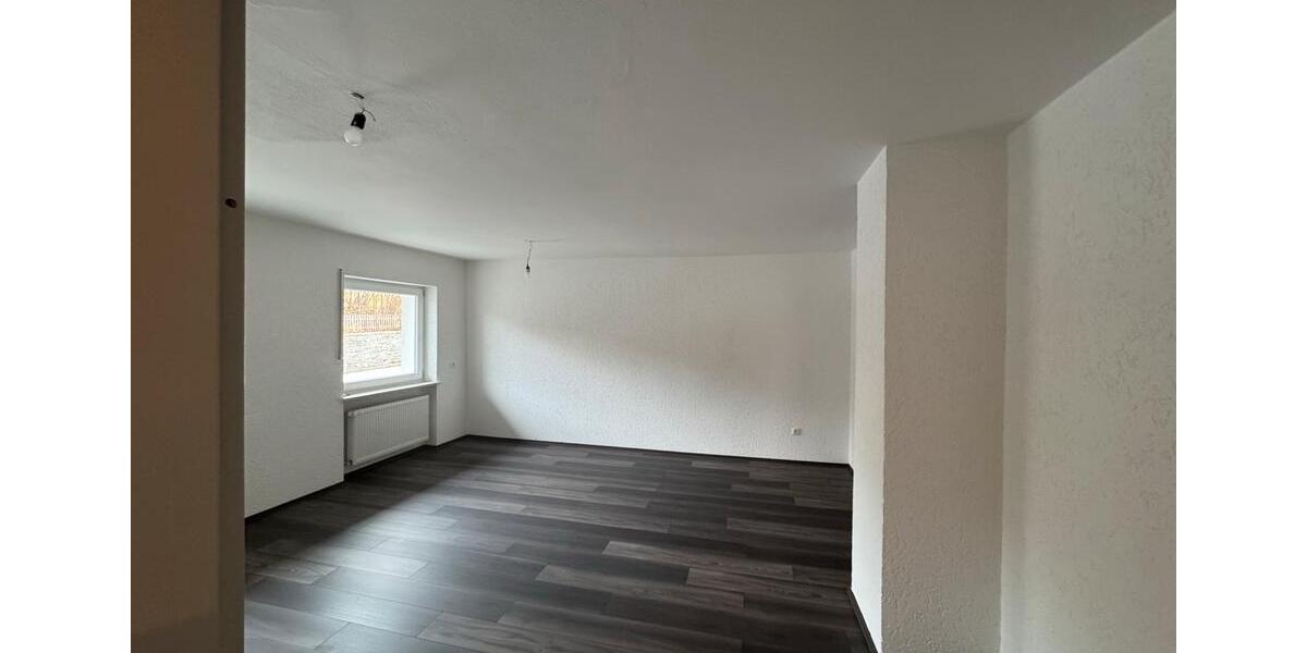 Etagenwohnung Viechtach - 4 Zimmer, 115 m&sup2;, 790&euro; | Angebot:26416480