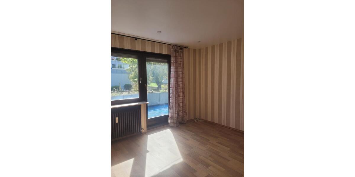 Exklusive 5,5-Zimmer-Terrassenwohnung in Weinsberg 5 zimmer