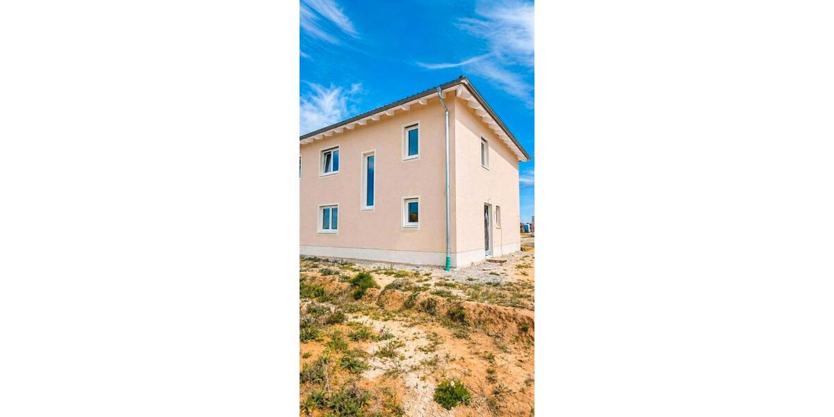Doppelhaushälfte Straubing - 4 Zimmer, 120 m&sup2;, 1.290&euro; | Angebot:26417755