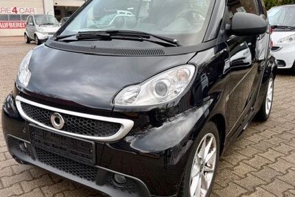 Smart ForTwo 108.761 km 6.590 &euro; Hamburg 22177