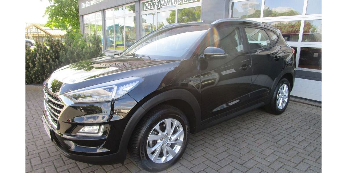 Hyundai TUCSON 51.800 km 17.990 € Gotha 99867