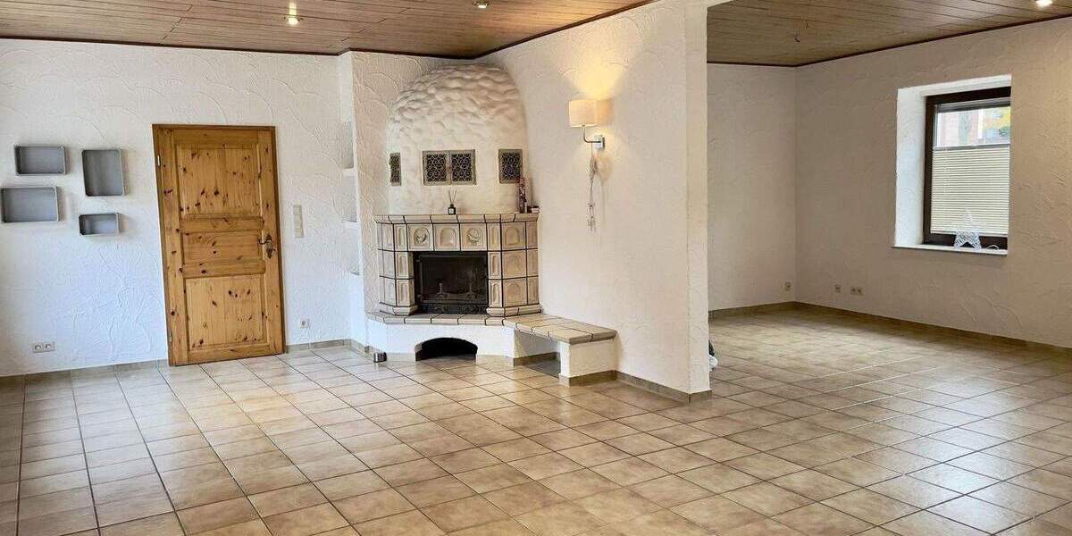 Doppelhaushälfte Bad Dürkheim - 5 Zimmer, 170 m&sup2;, 1.500&euro; | Angebot:25657429