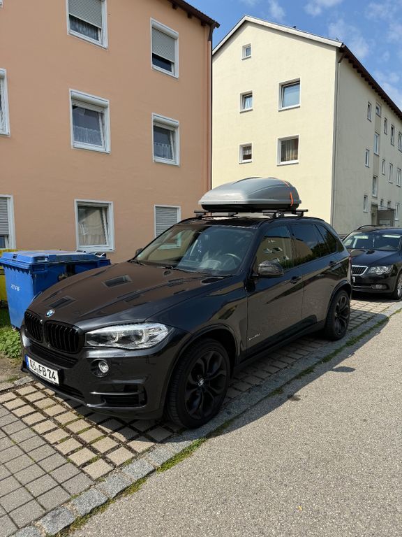 BMW X5 302.000 km 22.000 € Burgkirchen 84508