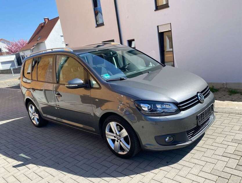 VW Touran 199.208 km 8.300 € Alsbach 64319 Pfungstadt 64665