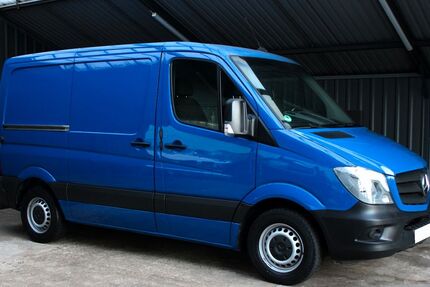 Mercedes-Benz Sprinter 229.890 km 10.690 &euro; Berlin 12107