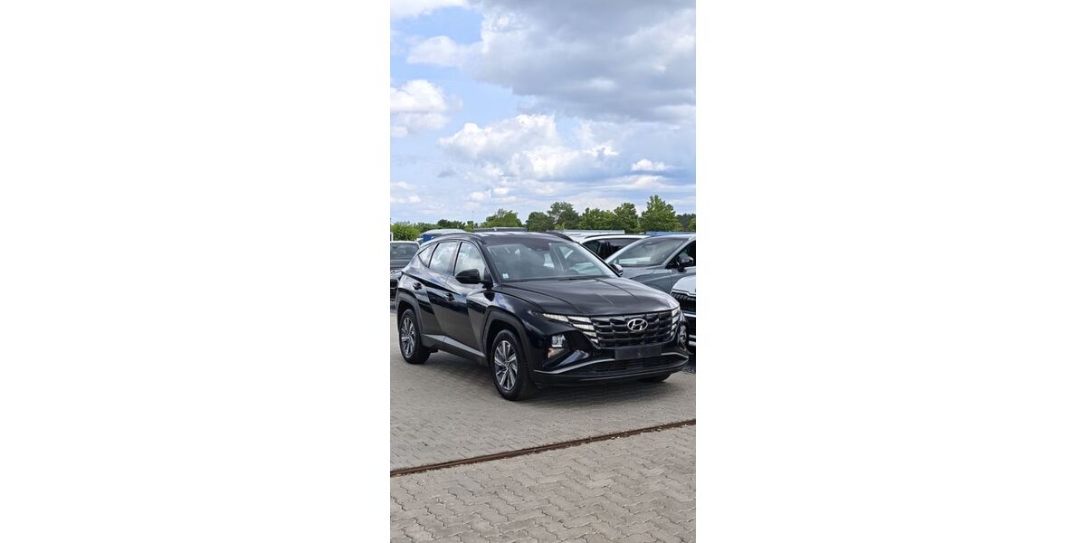 Hyundai TUCSON 160.000 km 16.500 &euro; Mittenwalde 15749