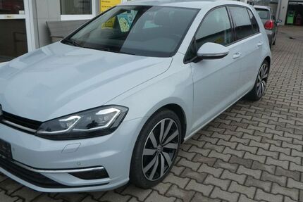 VW Golf 120.500 km 16.790 &euro; Wald 93192