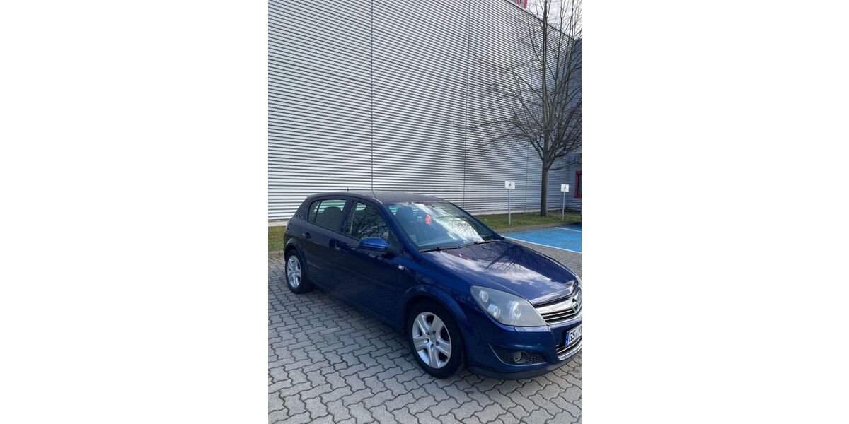 Opel Astra 198.000 km 2.650 &euro; Goslar 38640