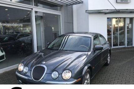 Jaguar S-Type 69.870 km 5.800 &euro; Wendlingen am Neckar 73240
