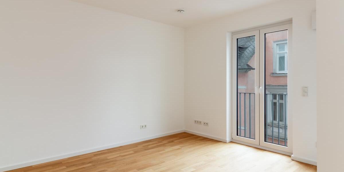 Wohnen Nähe Porta -Modernes Wohnen im Energiesparhaus in Top Innenstadtlage - Etagenwohnung Trier Nord | Angebot:26898433
