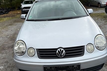 VW Polo 318.643 km 690 € Kaiserslautern 67663