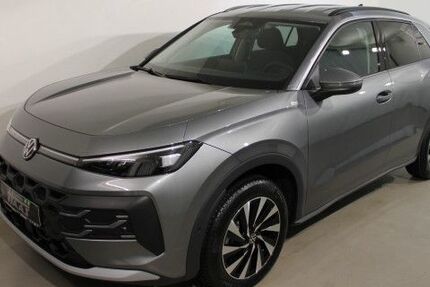 VW T-Roc 2.500 km 31.779 &euro; Olching 82140