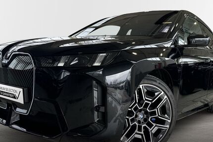 BMW iX 32.148 km 69.790 &euro; Geretsried - Gelting 82538