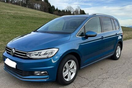 VW Touran 121.300 km 17.980 &euro; Weilheim 79809