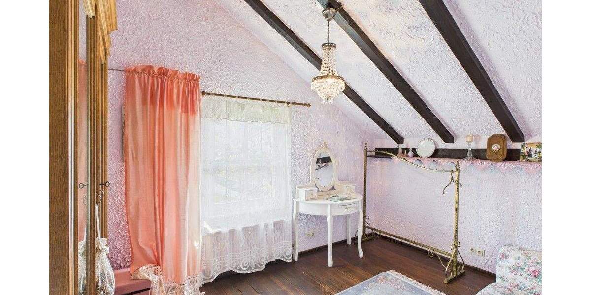 Einfamilienhaus Bruch - 4 Zimmer, 292 m&sup2;, 349.000&euro; | Angebot:25662315