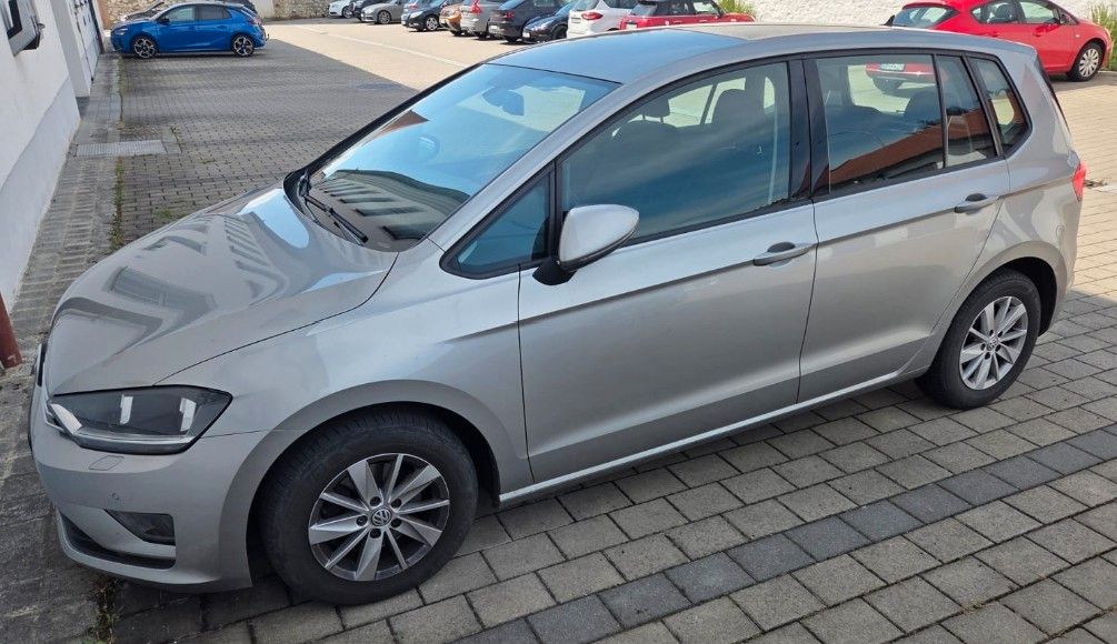 VW Golf Sportsvan 170.550 km 7.490 &euro; Wallerstein 86757