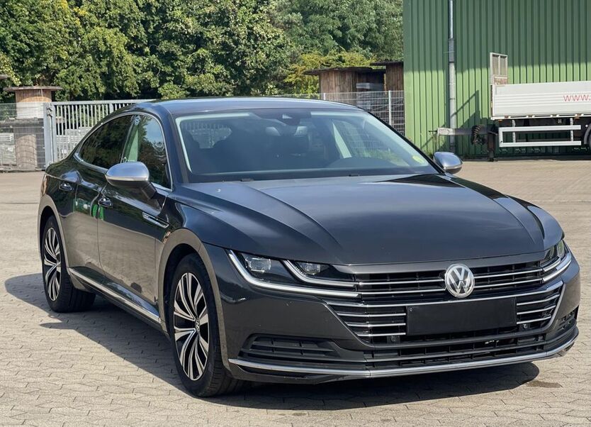 VW Arteon 147.000 km 19.700 € Berlin 12107