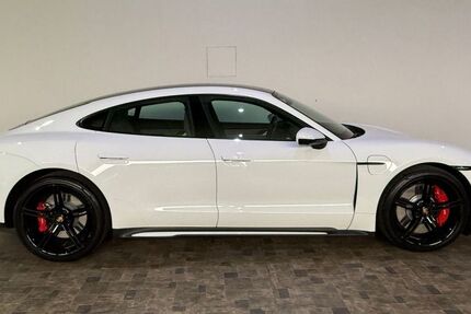 Porsche Taycan 33.000 km 53.990 &euro; Nümbrecht 51588