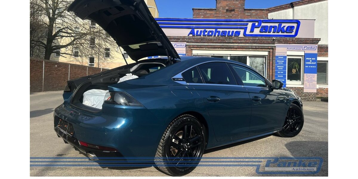 Peugeot 508 Hybrid 225 EAT8 Allure*TotW*Kamera*ACC*LED* 125.000 km 16.990 &euro; Berlin 13187